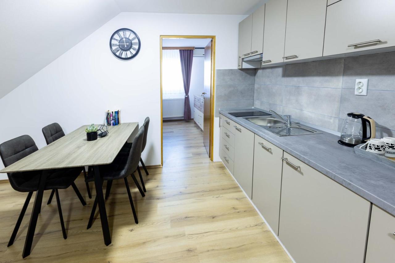 Apartmani Tomsic Darda 외부 사진